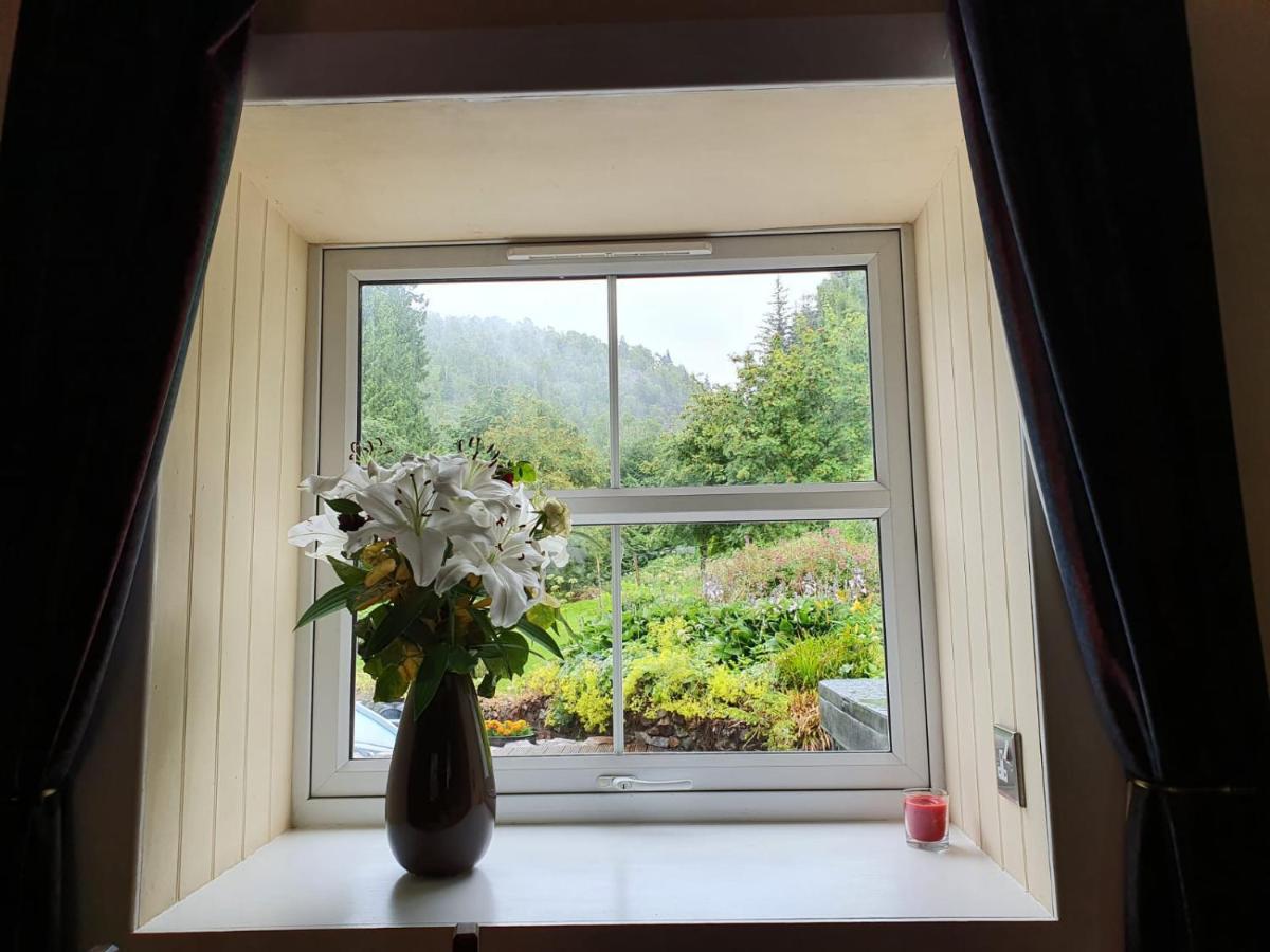 Foresters Lodge Bed And Breakfast, Near Loch Ness Inverfarigaig Exterior photo